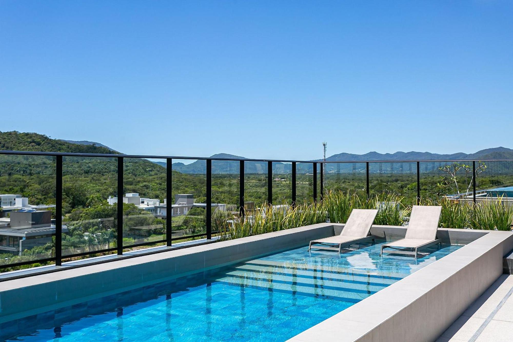 Novo, COMPLETO e Moderno em condomínio incrível no coração de Jurerê Internacional #JA15 Florianopolis Exterior foto